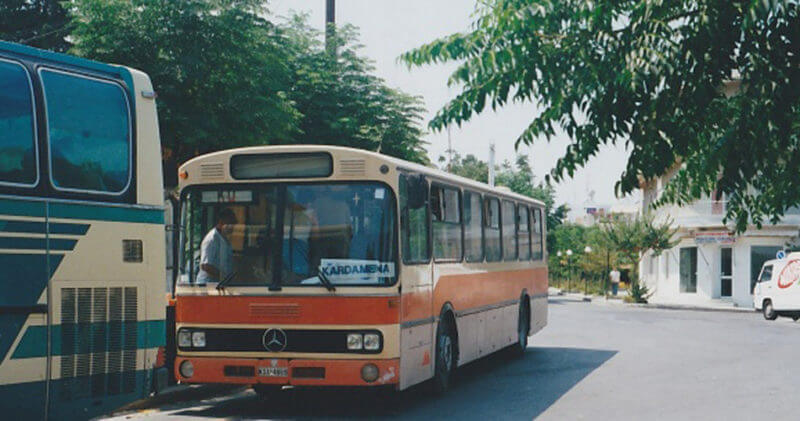 Автобус до Кардамена
