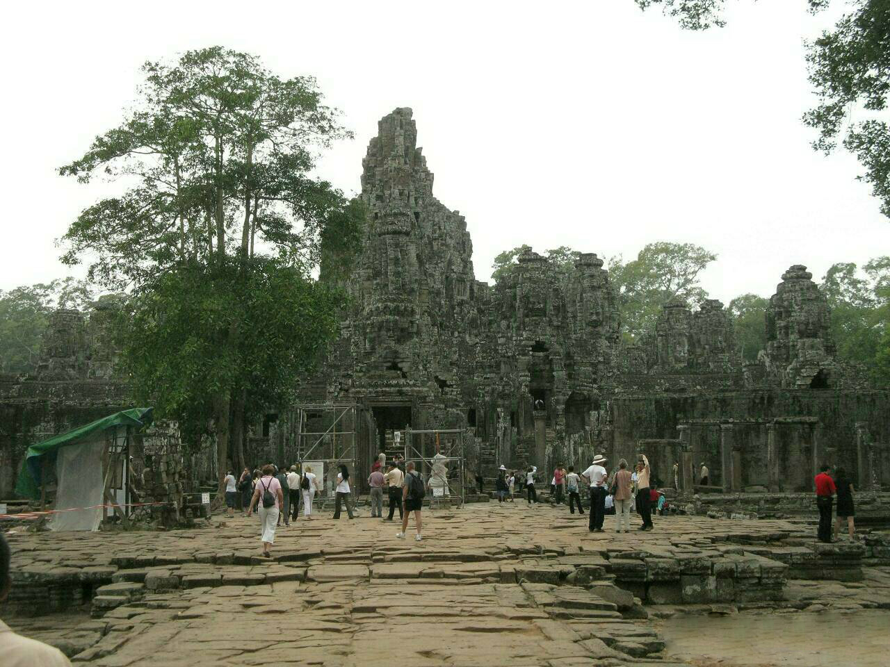 Храм Ангкор-Том
