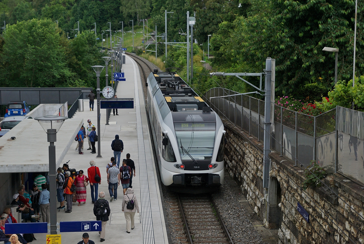 Станция Neuhausen am Rheinfall