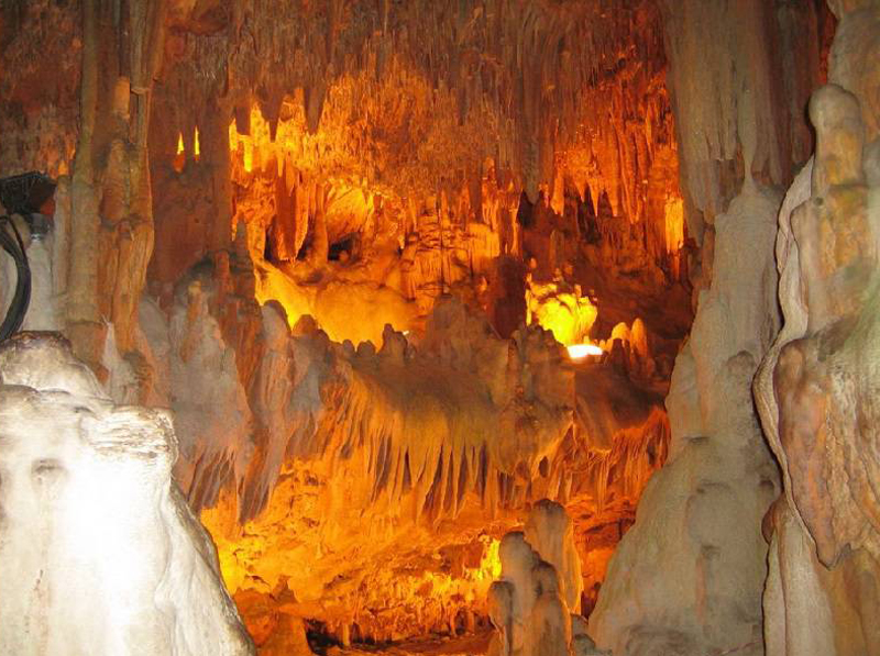 В пещере Бельдиби