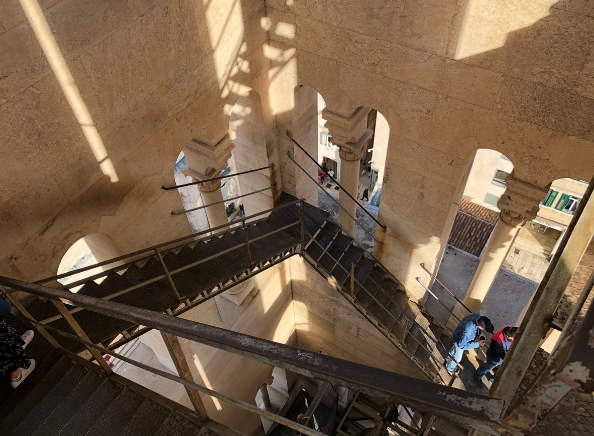 Подъём на колокольню Кафедрального собора