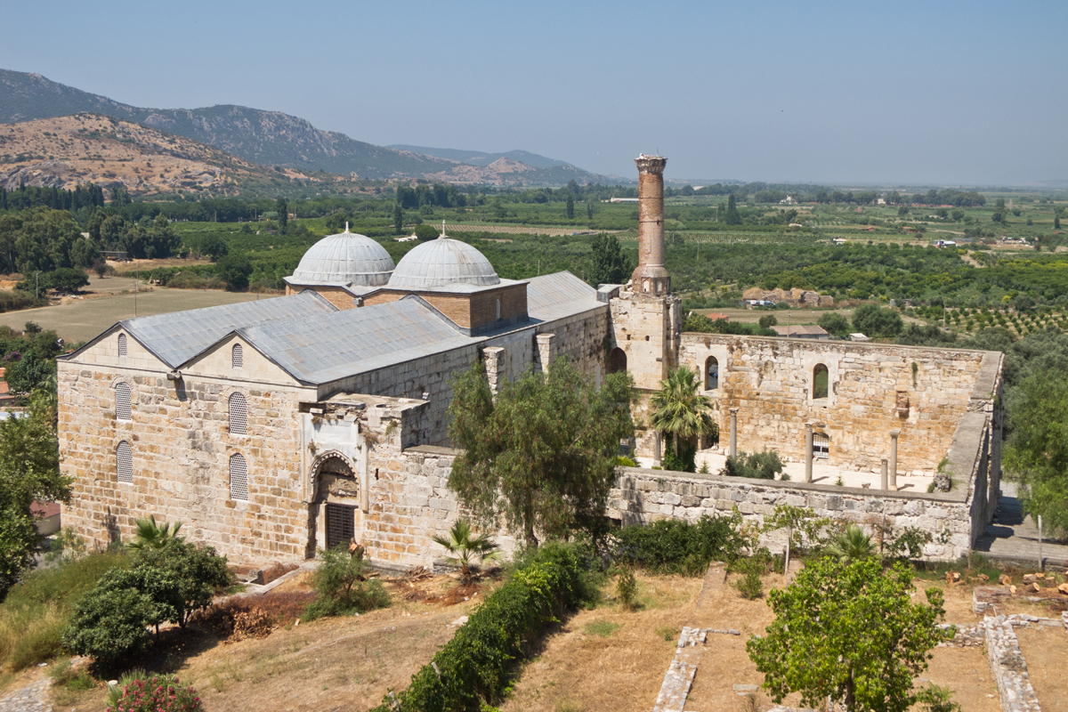 первая в Эфесе Мечеть Иса-бей