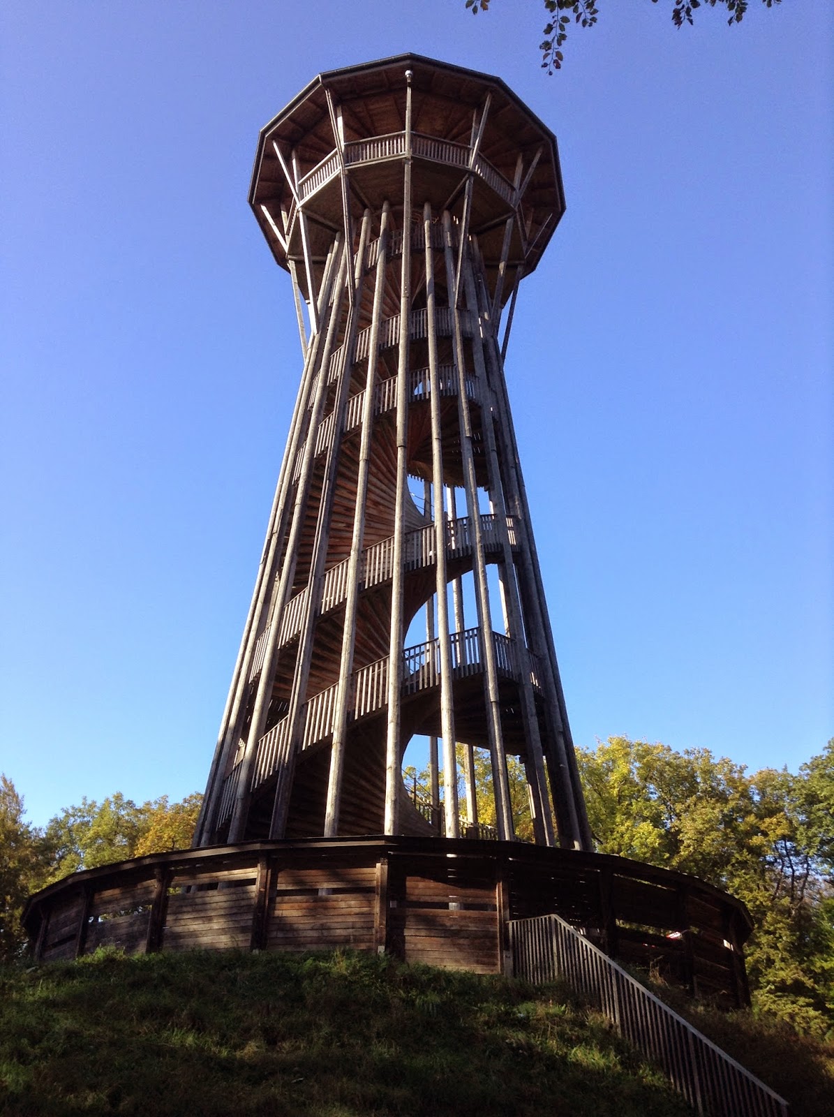 Башня Sauvabelin Tower