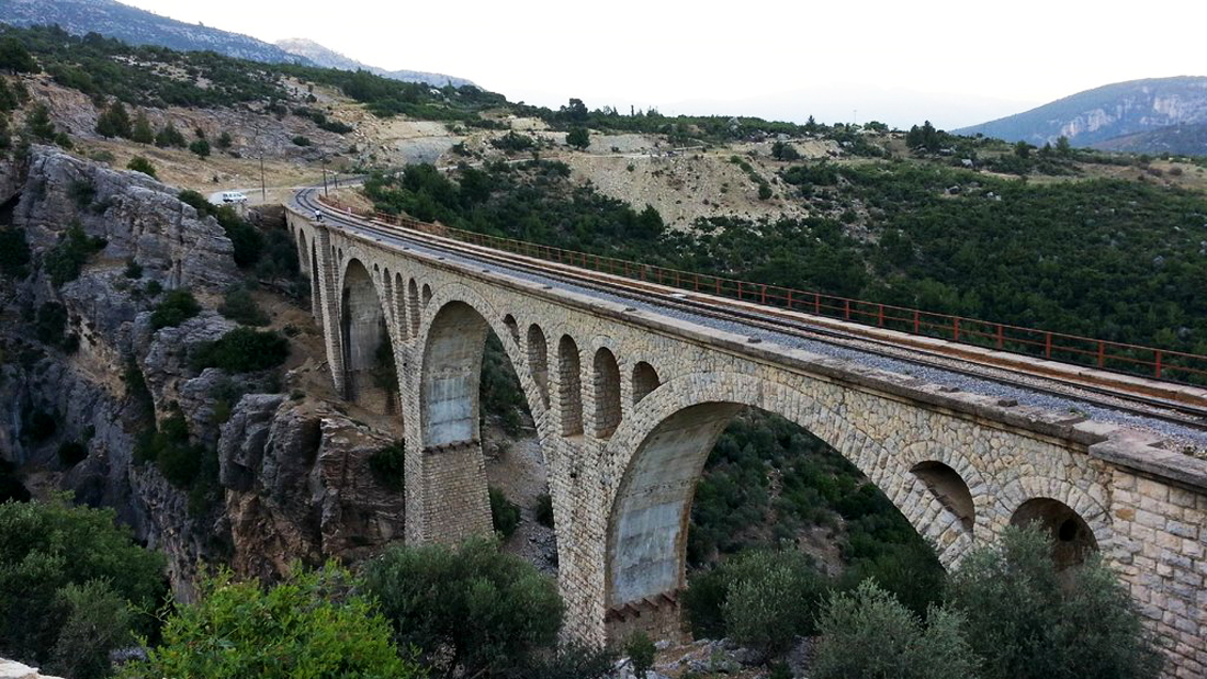 Мост Виадук Варда