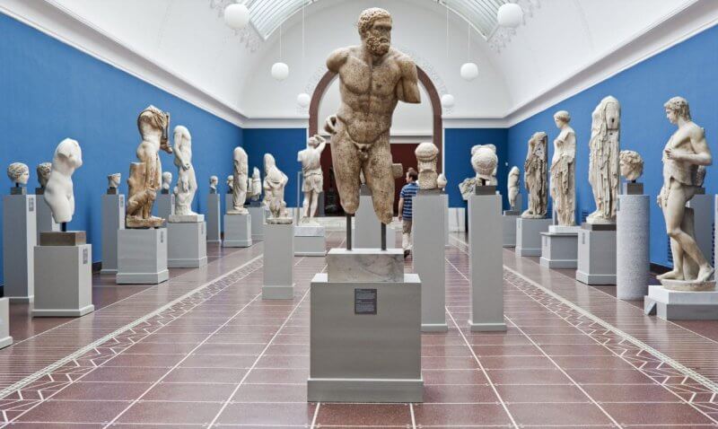 Фото: греческие и римские скульптуры