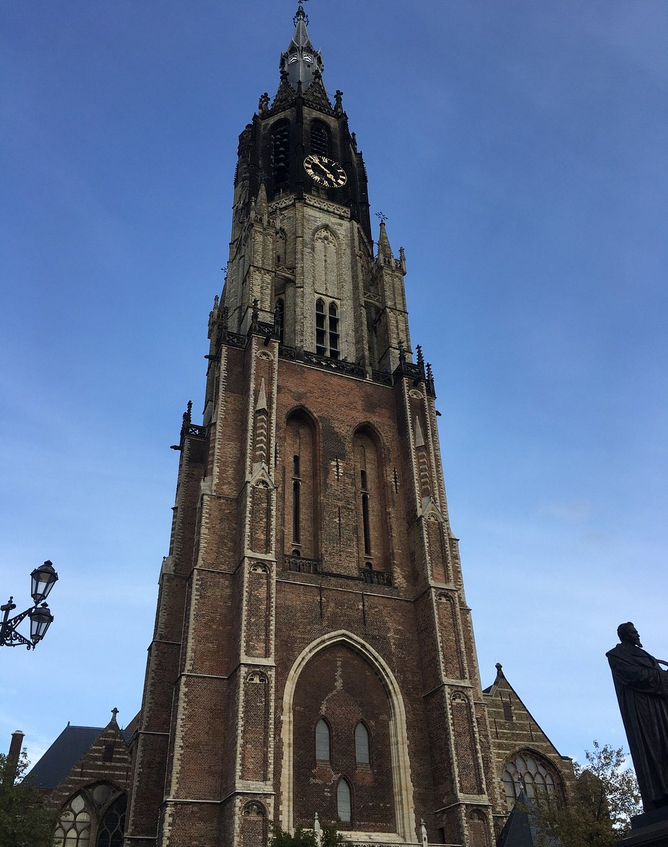 Колокольня церкви Nieuwe Kerk