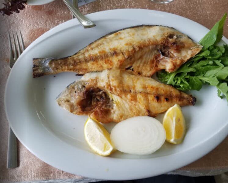 Рыба в ресторане Batipark Karadeniz Balik