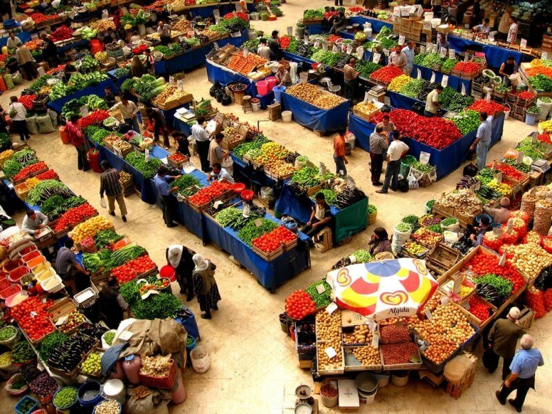 Турецкий овощной рынок