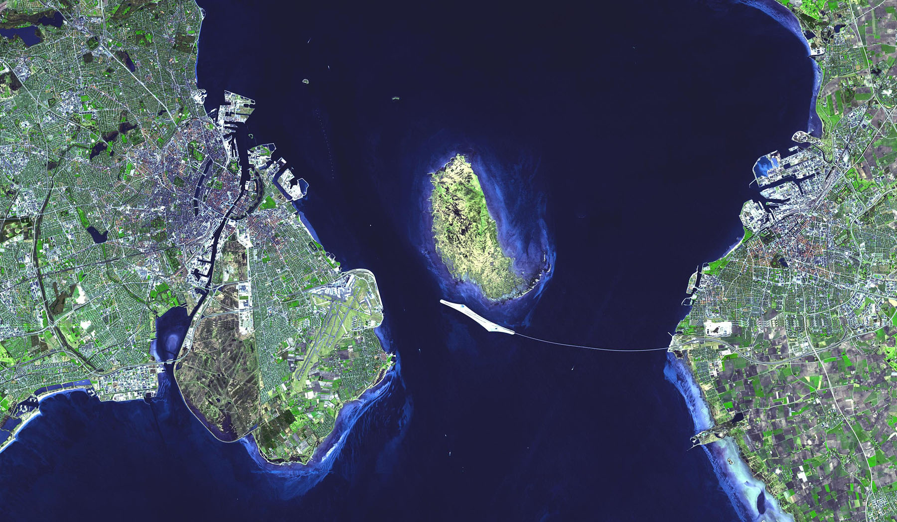 Снимок моста со спутника