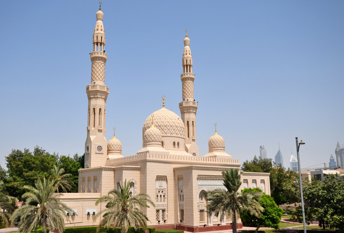 Мечеть Джумейра в районе Jumeirah