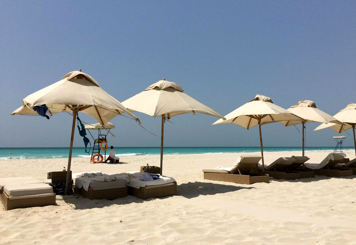 Отель Park Hyatt Abu Dhabi Hotel and Villas на пляже острова Саадият