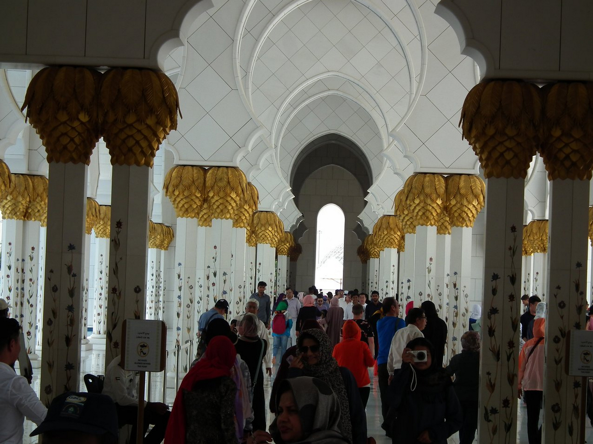 Экскурсии по мечети в Абу-Даби