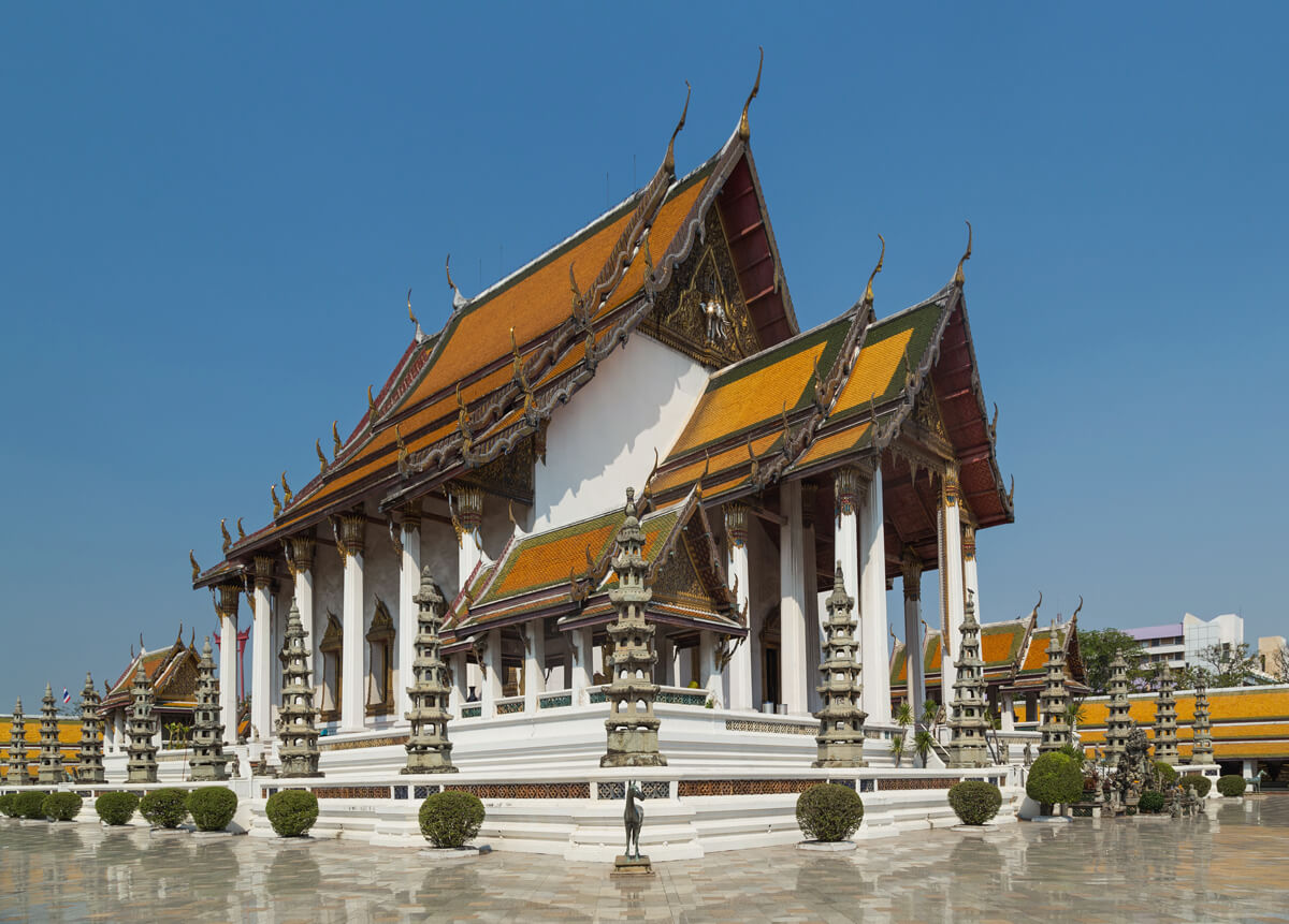 Храм Ват Сутхат