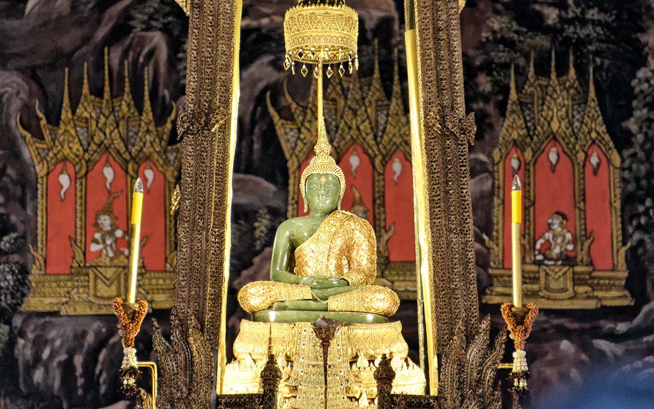 Статуя Нефритового Будды