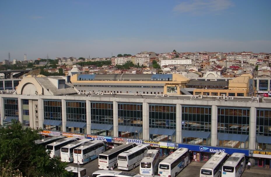 Стамбульский автовокзал Esenler Otogarı