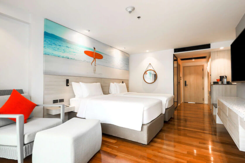 Номер в Radisson RED Phuket Patong Beach