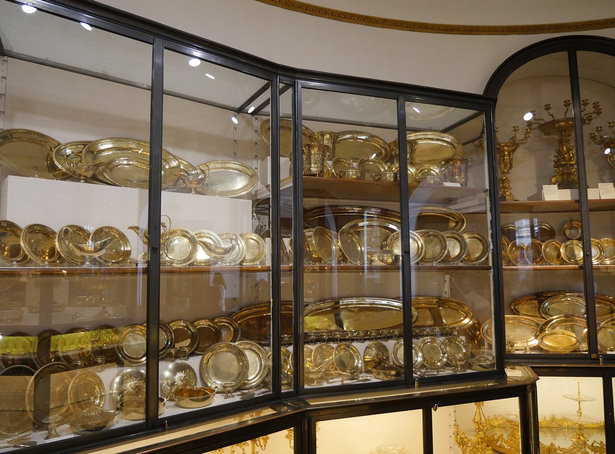 Коллекция императорского серебра