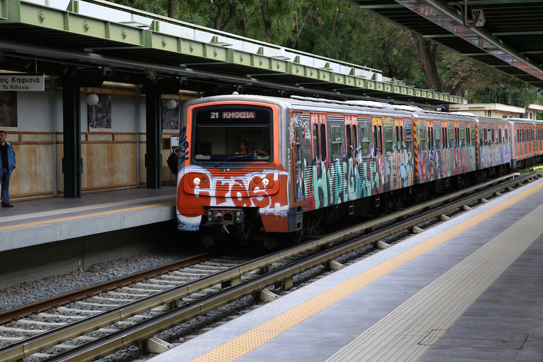 Афинское метро