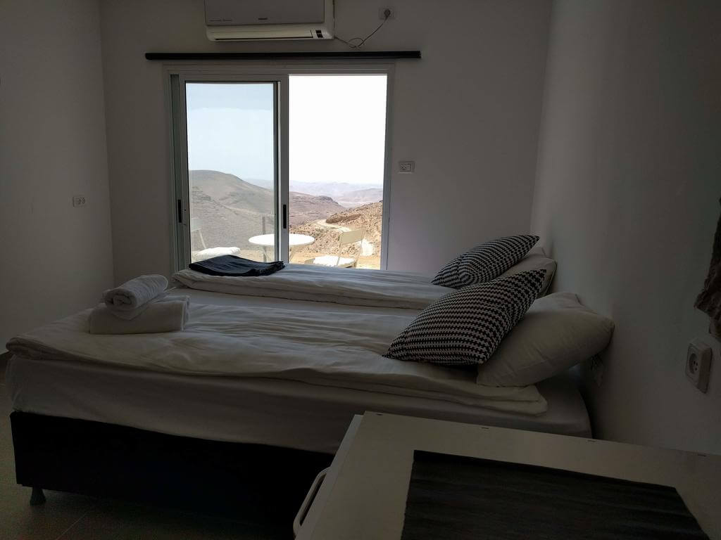Отель Dead Sea Desert's Edge