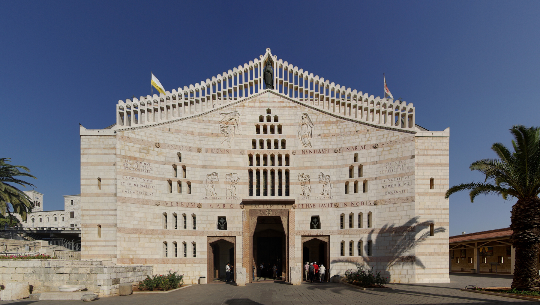 Храм Благовещения в Назарете в Израиле