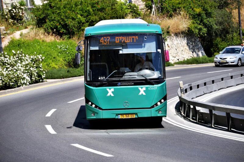 Автобус в Тверии