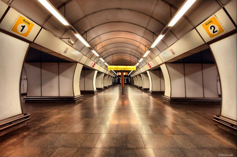 Станция метро в Праге
