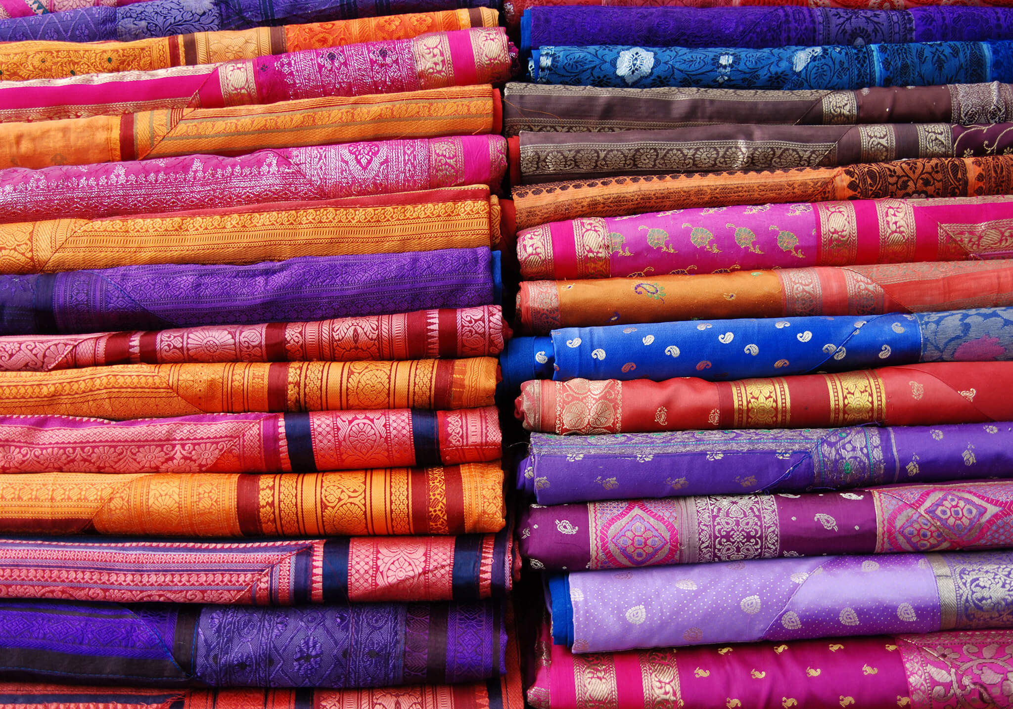 Индийский хлопок купить. Текстиль древней Индии. Хлопчатые ткани в Индии. Шелковые ткани древней Индии. Хлопчатобумажные ткани в Индии.