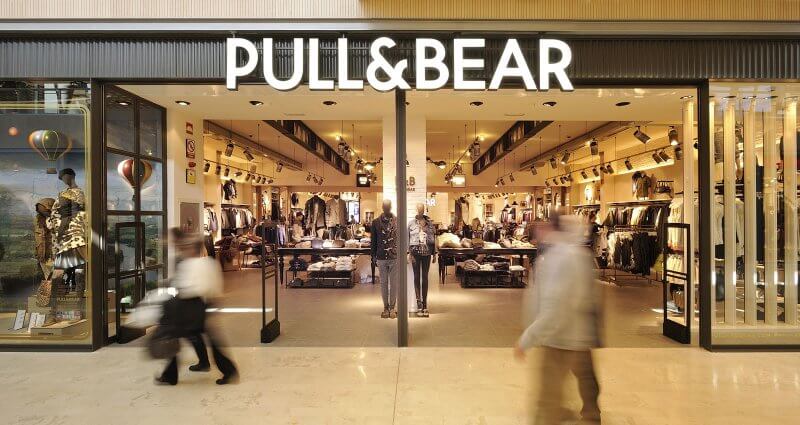Pull&Bear в Барселоне, Испания Pull&Bear в Барселоне