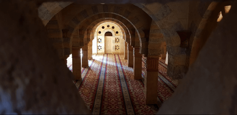 Мечеть Мустафа внутри