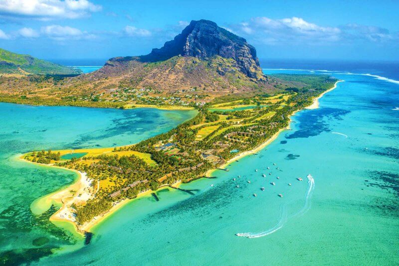 Вид на Маврикий с воздуха