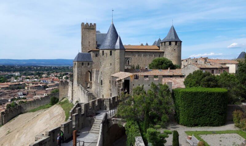 Фото: Замок Комталь, Франция