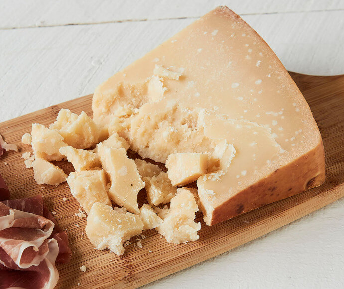 Сыр Пармиджано Реджано Фото: Пармиджано Реджано